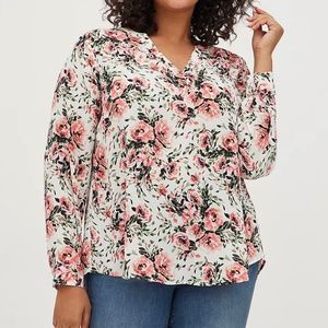NWOT Torrid Georgette Floral White Split Front Blouse 0X